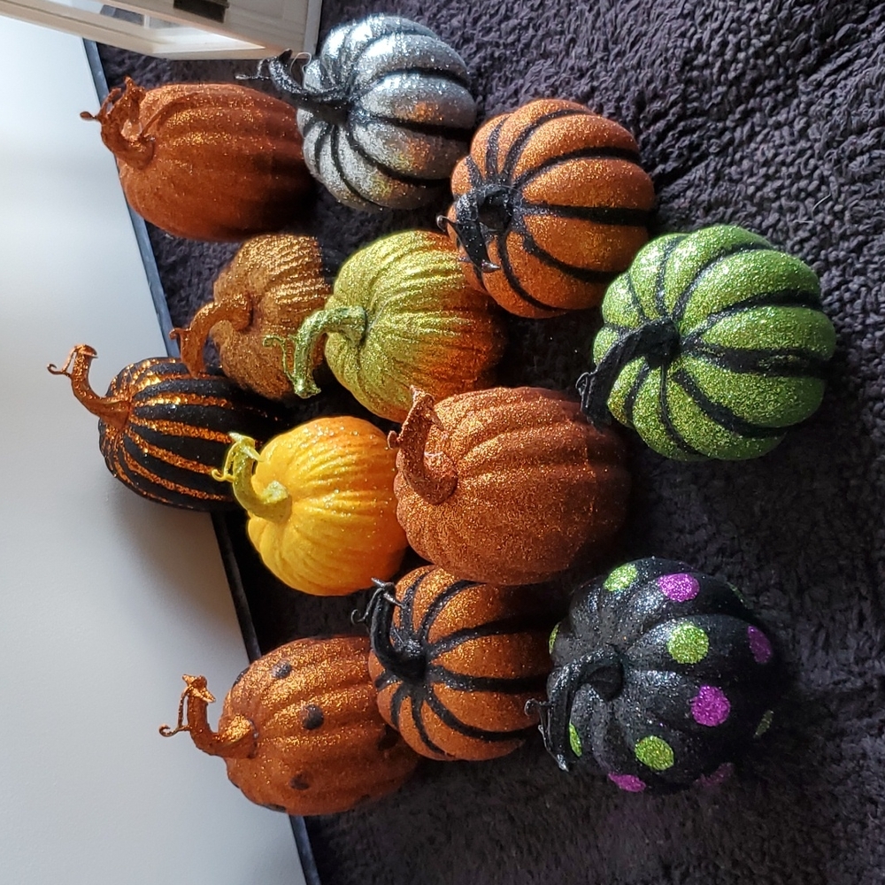 Glitter pumpkins. Dozen